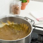 gluten free quinoa pasta (macaroni)