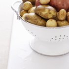 Potatoes with cottage cheese and caraway seeds