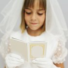 Oraciones católicas que los niños deben saber para la primera comunión
