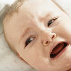 Cómo lograr que un bebé con gases pueda dormir por la noche