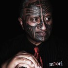 Como desenhar sua própria tatuagem maori 