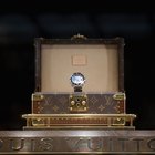 Como identificar relógios Louis Vuitton falsos