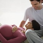 Cosas que los padres pueden hacer durante el embarazo para ayudar a mantener el desarrollo saludable del bebé