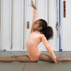 Cómo enseñarle a niñas principiantes cómo abrirse de piernas en gimnasia paso a paso