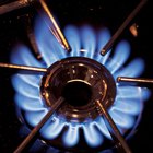 Cómo ajustar el quemador de gas propano en una cocina Frigidaire