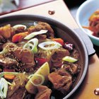 Chinese food:Beef Steak Served on a Sizzling Iron Plate