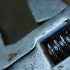 How to Change a Fuel Filter in a KIA Sedona