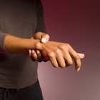 O que causa dor no pulso com a presença de nódulos?