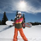 Ropa y moda para mujeres que practican snowboarding (surf de nieve)