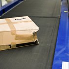 ¿Cómo consigo que FedEx deje un paquete si no estoy en casa para firmar?