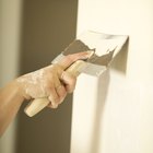 ¿Por qué las paredes de yeso a veces pasan a tener una textura como de polvo?