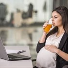 pregnant women Hold Hand milk