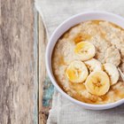 oatmeal porridge with walnuts