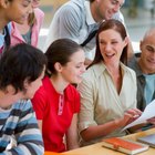 Actividades divertidas para que los directores comiencen una reunión de personal con profesores de la escuela primaria