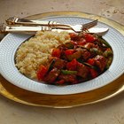 Red, black and white quinoa seeds