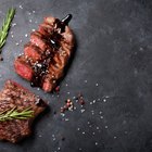 Fillet of Beef Bordelaise with Asparagus Spears and Saut Potatoes