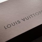 Como distinguir um item autêntico da Louis Vuitton e um falsificado