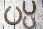 How to Remove Rust From Horseshoes
