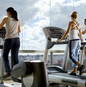 Like any other gym machine, the elliptical's advantages are balanced by a few drawbacks.