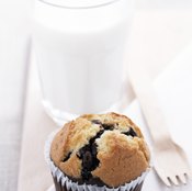 Watch your portion size to avoid getting too many calories from blueberry muffins.