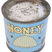 The nutritional benefits of honey make it an effective post-workout supplement.