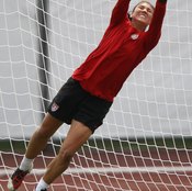 Hope Solo of the U.S. women's team performs plyometric drills to increase explosiveness in goal..