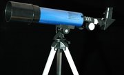 How to Use a Bushnell Voyager Telescope