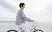 What Is the Difference Between a Schwinn Breeze & Breeze Deluxe?