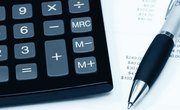 How to Calculate Interest Payments on a School Loan