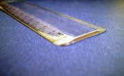 How to Measure an Angle With a Ruler