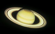 Do Seasonal Temperatures Exist on Saturn?