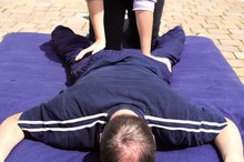 How to Give a Lower Back Massage