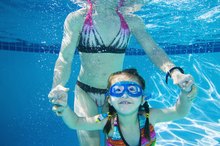 Swimming Lesson Ideas for Kids Having Trouble Holding Their Breath