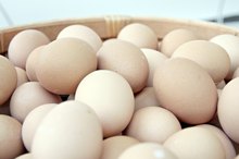 Can You Eat Raw Eggs While Breastfeeding?