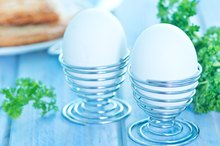 Are There Health Risks From Hard Boiled Eggs?