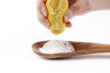 Are Lemon Juice and Baking Soda Helpful for Gout?