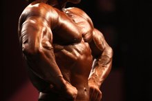 How to Do a Lat Spread (with Video)