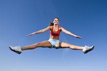 What Exercises Do Competitive Cheerleaders Do?