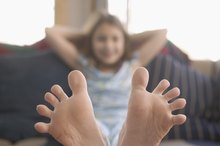 什么会导致儿童突然和严重的脚痒?