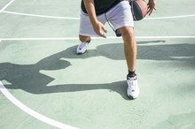 职业篮球运动员用跳线的膝盖做什么？