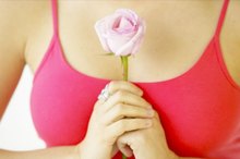 是什么使乳房长大？