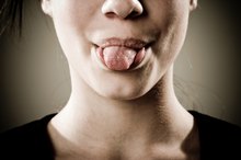 如何停止流血的舌头