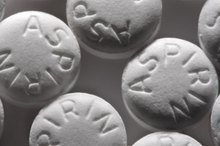 How to Get Rid of Dandruff Using Aspirin
