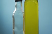 How to Flush Your Liver With Olive Oil & Lemon Juice