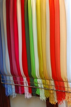 Prayer shawls can be made in a variety of patterns.