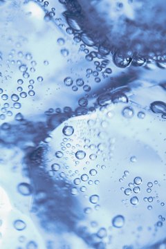 Comstock/Comstock/Getty Images Baking soda makes water fizzy.