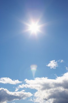 Jupiterimages/Photos.com/Getty Images Under ideal conditions, your body can produce all of its vitamin D-3 from sunlight.