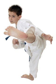 Comstock Images/Comstock/Getty Images Sidekicks are an essential part of any martial arts repertoire, and learning how to defend against them will prevent any sideways surprises.