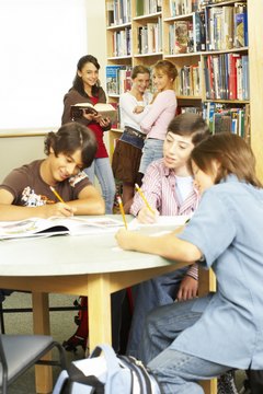 Middle school students need goals to read and learn from expository text.