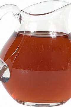 Zedcor Wholly Owned/PhotoObjects.net/Getty Images A glass pitcher works well for cold-brewing green tea.